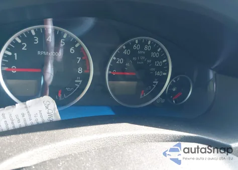 2011 Nissan Pathfinder Sv z USA, uszkodzony, nr VIN 5N1AR1NB5BC612363